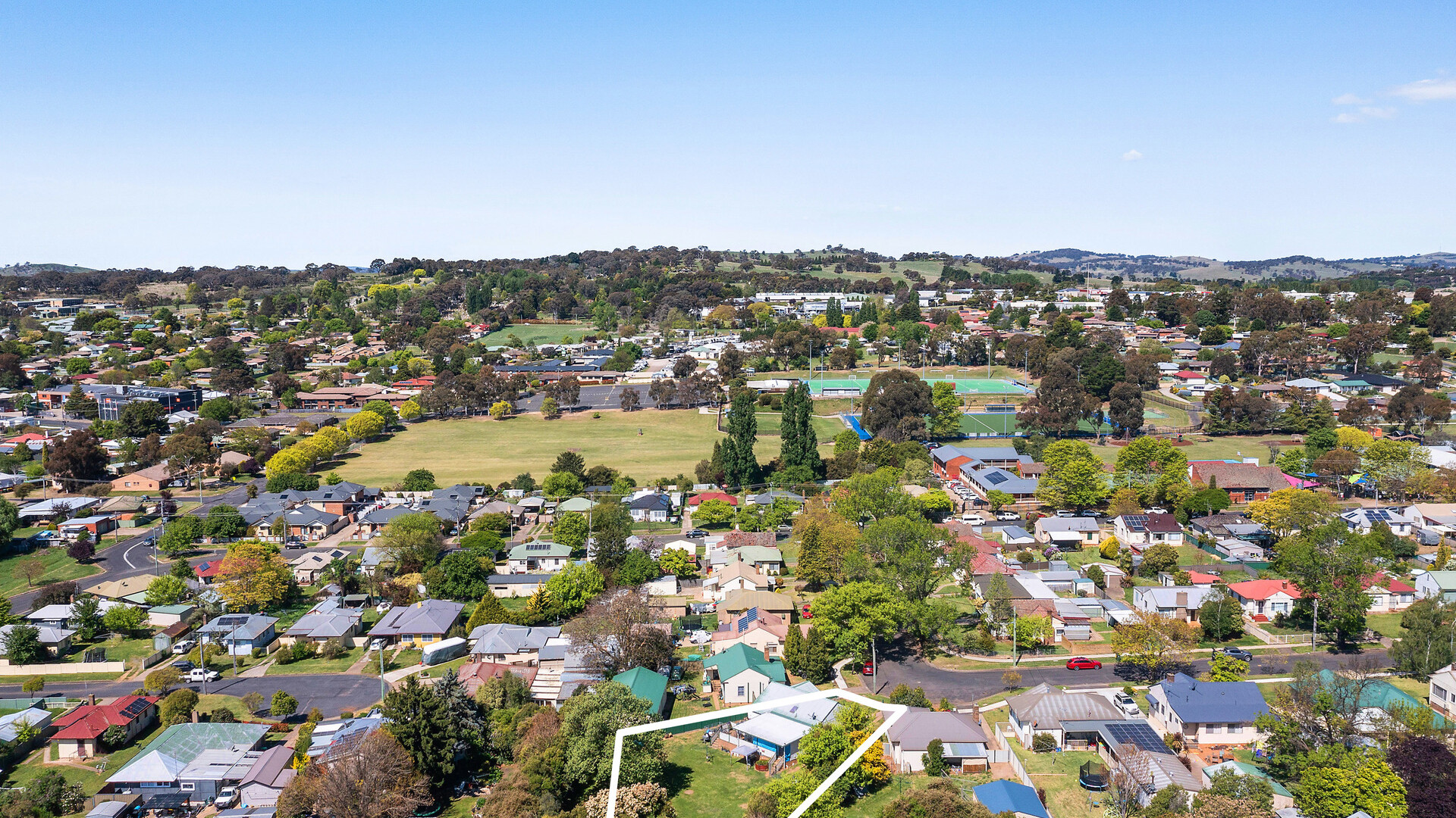 39 Tobruk Crescent, Orange NSW 2800 - photo 9