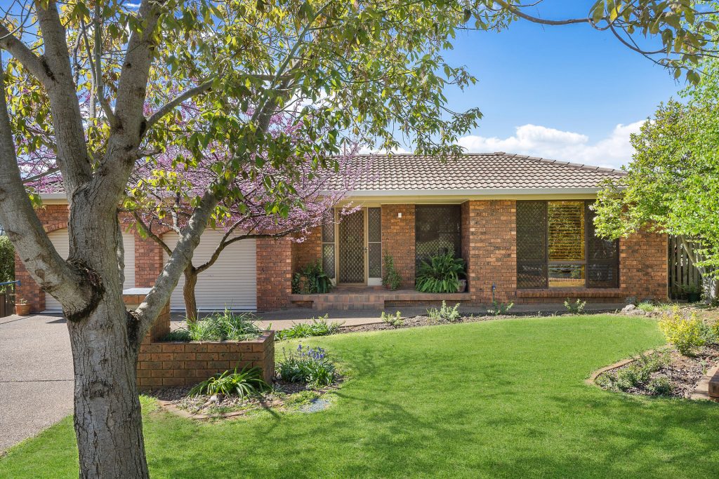7 Thoopara Place, Orange NSW 2800 - McGrath Central West