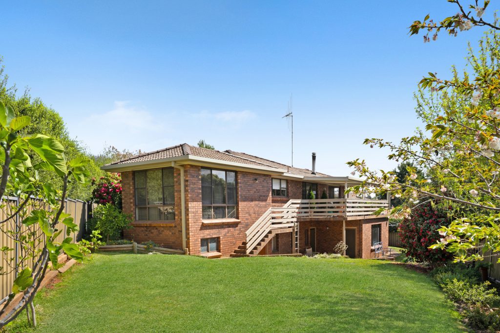 7 Thoopara Place, Orange NSW 2800 - photo 14