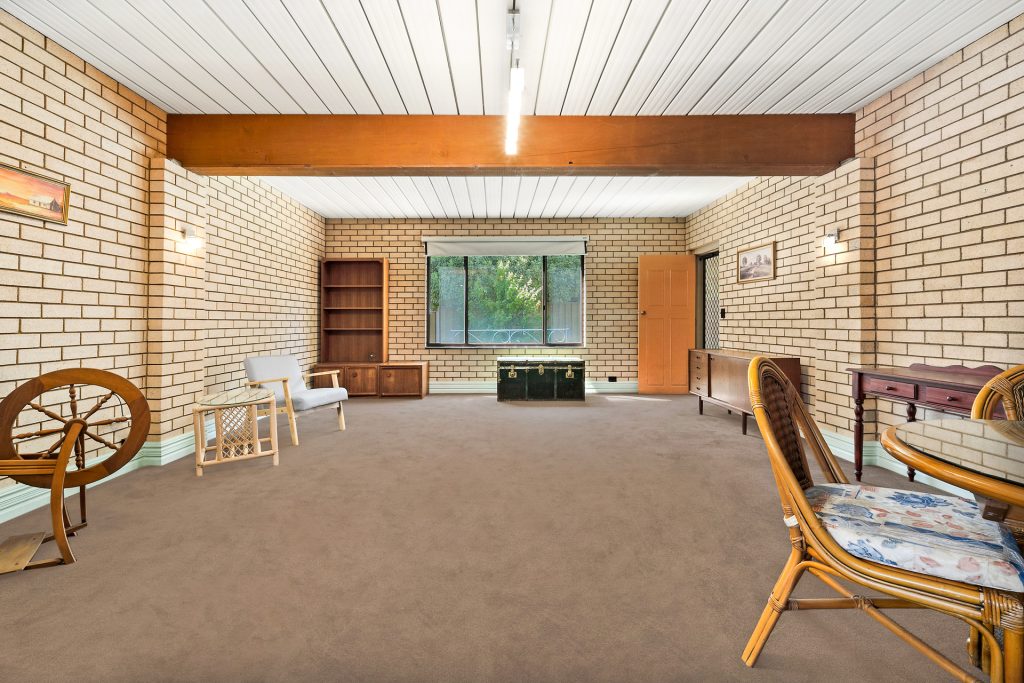 7 Thoopara Place, Orange NSW 2800 - photo 15