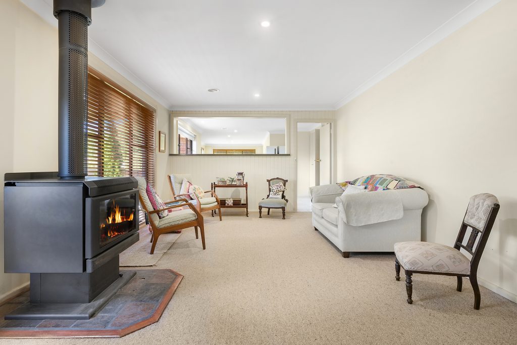 7 Thoopara Place, Orange NSW 2800 - photo 17