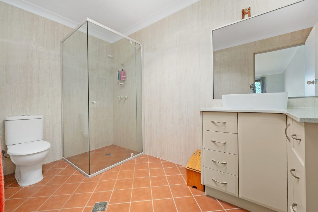 7 Thoopara Place, Orange NSW 2800 - photo 6