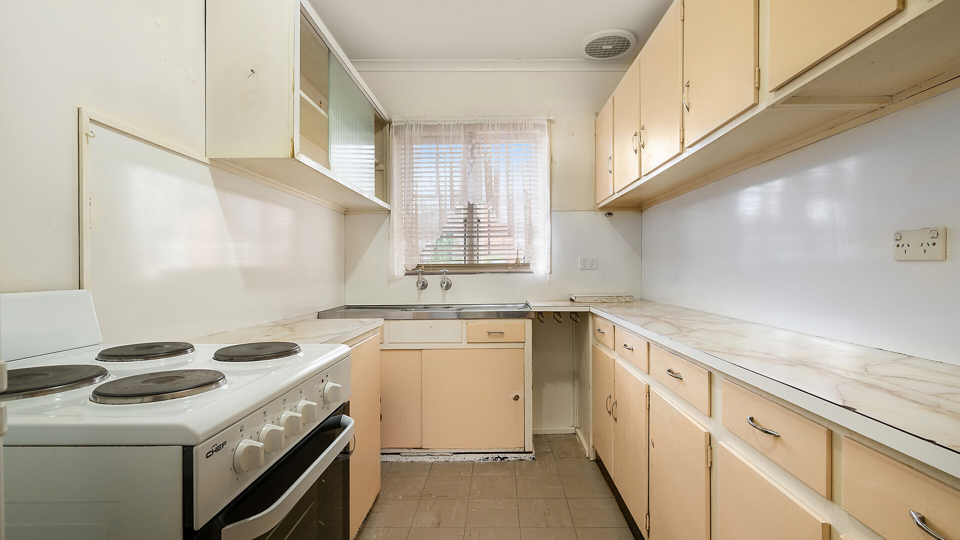 119 Lords Place, Orange NSW 2800 - photo 13