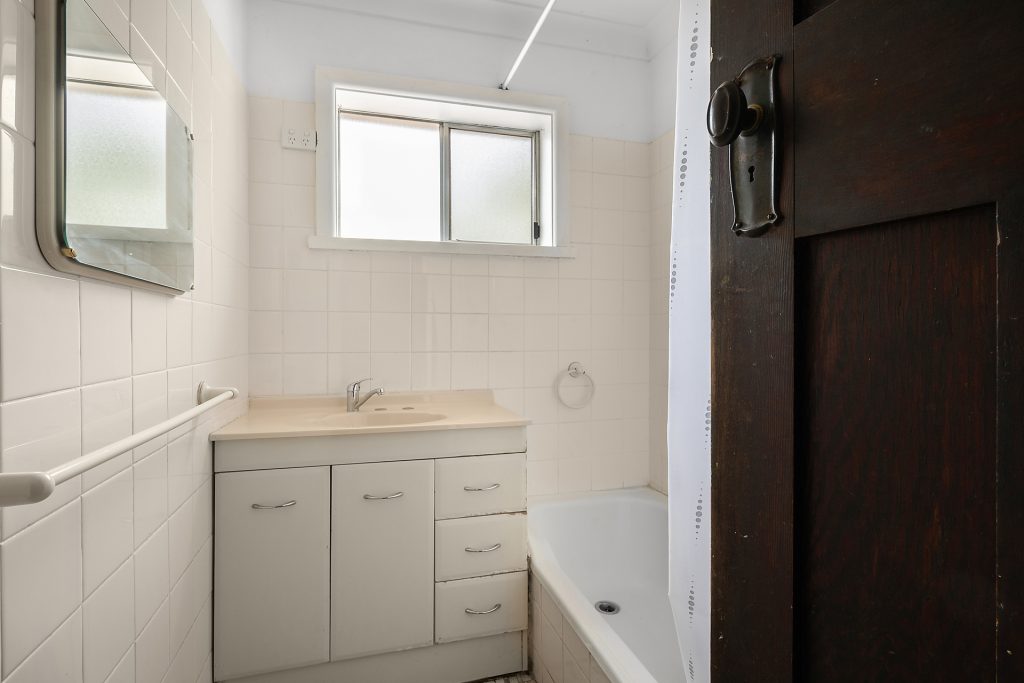 119 Lords Place, Orange NSW 2800 - photo 14