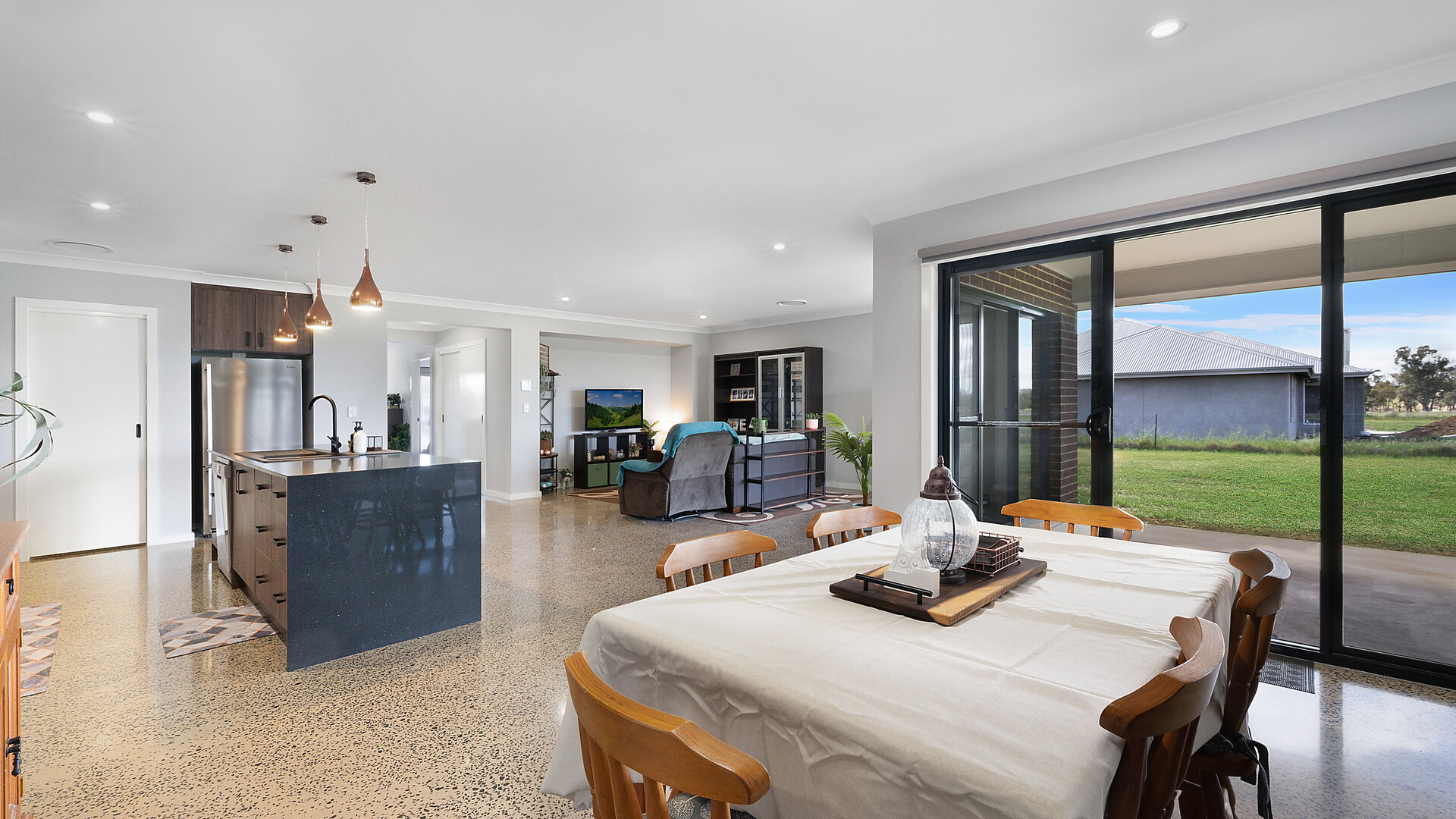 16 Foys Drive, Molong NSW 2866 - photo 5