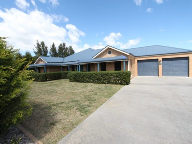 30 Lister Crescent, Kelso NSW 2795 - McGrath Central West