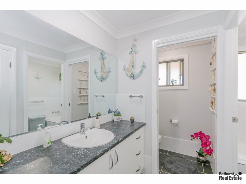 43 Caloola Street, Newbridge NSW 2795 - photo 11