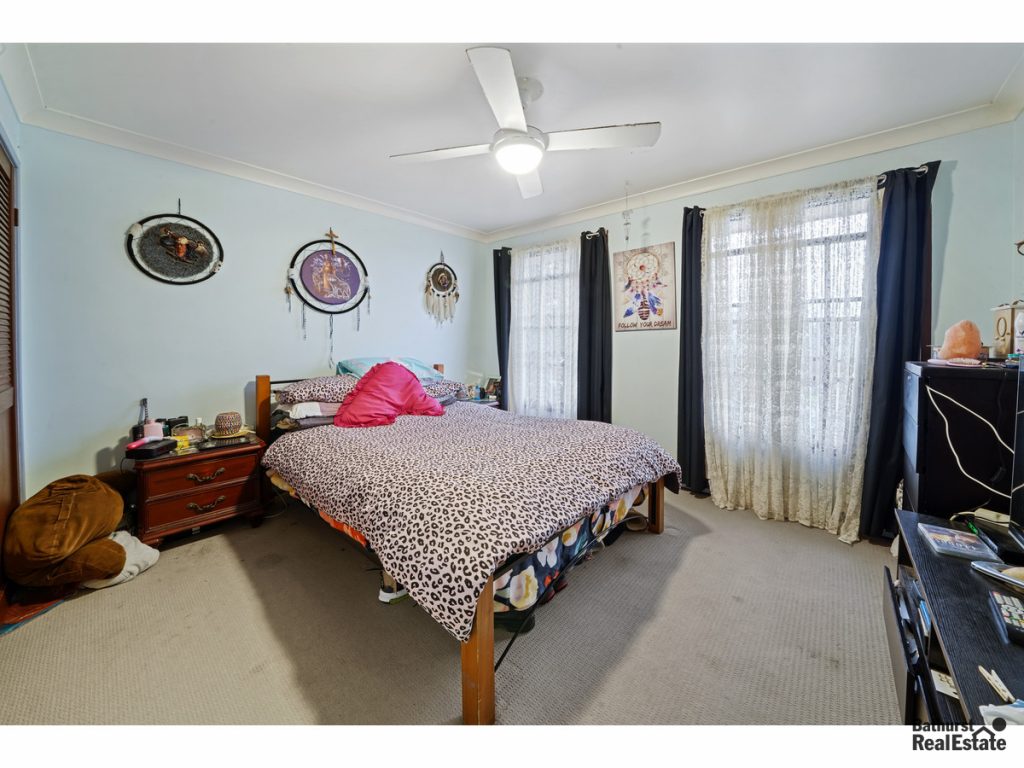 73 Corry Place, Windradyne NSW 2795 - photo 8