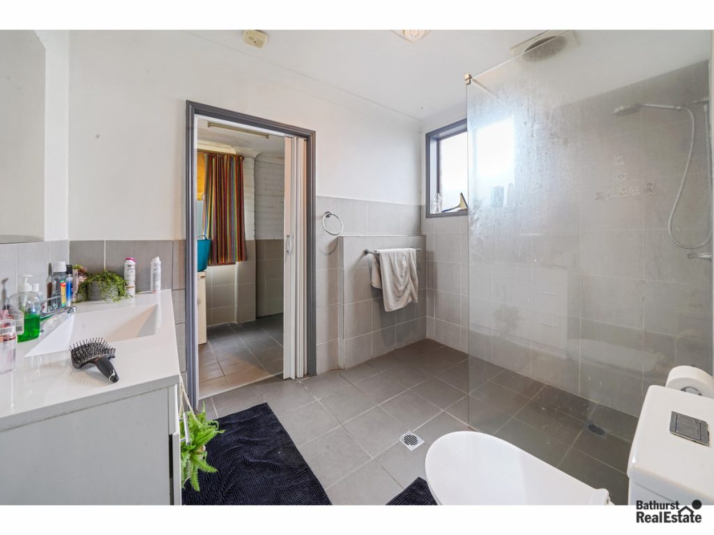 73 Corry Place, Windradyne NSW 2795 - photo 10