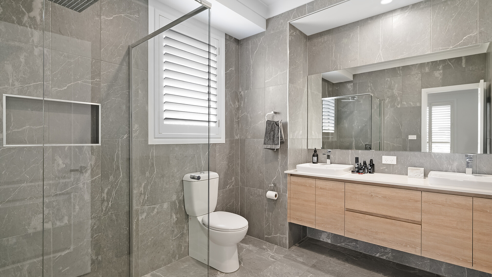 15 Taloumbi Place, Orange NSW 2800 - photo 12