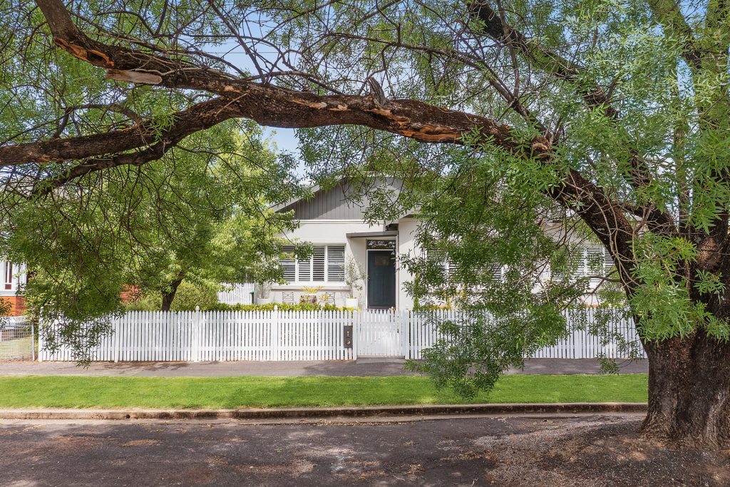 152 Warrendine Street, Orange NSW 2800 - photo 4
