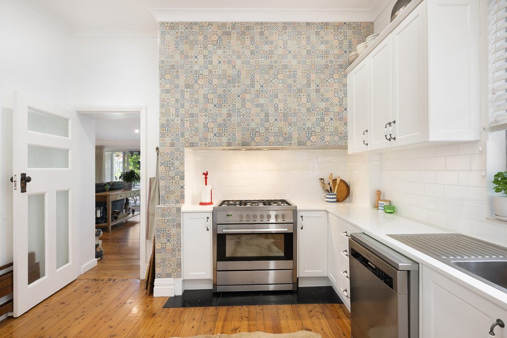 152 Warrendine Street, Orange NSW 2800 - photo 6