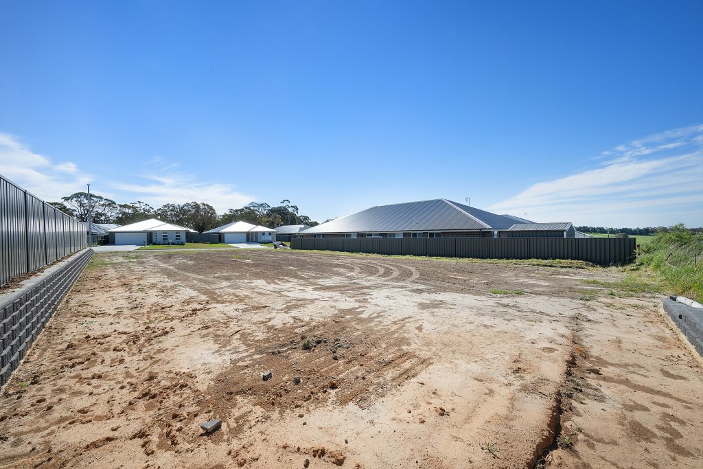 54 Buckland Drive, Orange NSW 2800 - photo 6