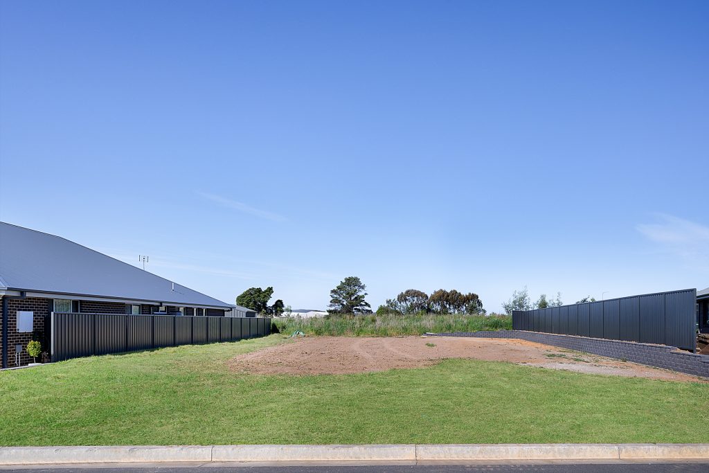 54 Buckland Drive, Orange NSW 2800 - photo 8