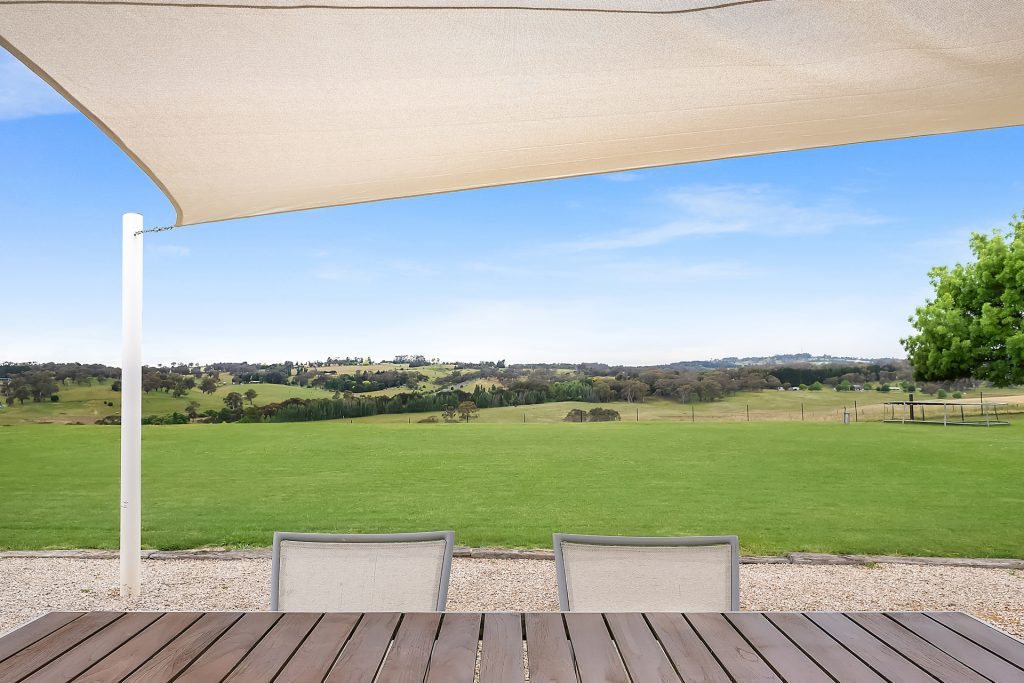 979 The Escort Way, Orange NSW 2800 - photo 2
