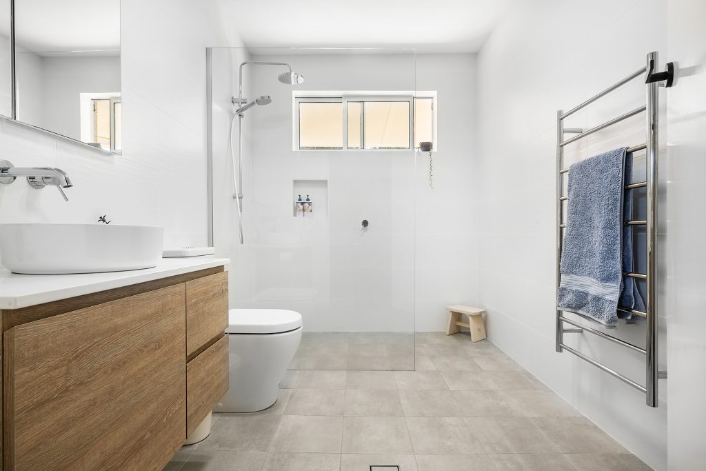 979 The Escort Way, Orange NSW 2800 - photo 15