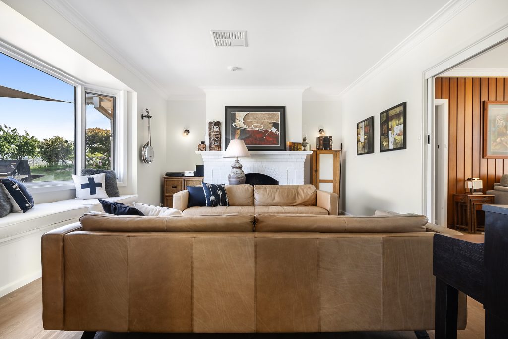 979 The Escort Way, Orange NSW 2800 - photo 23
