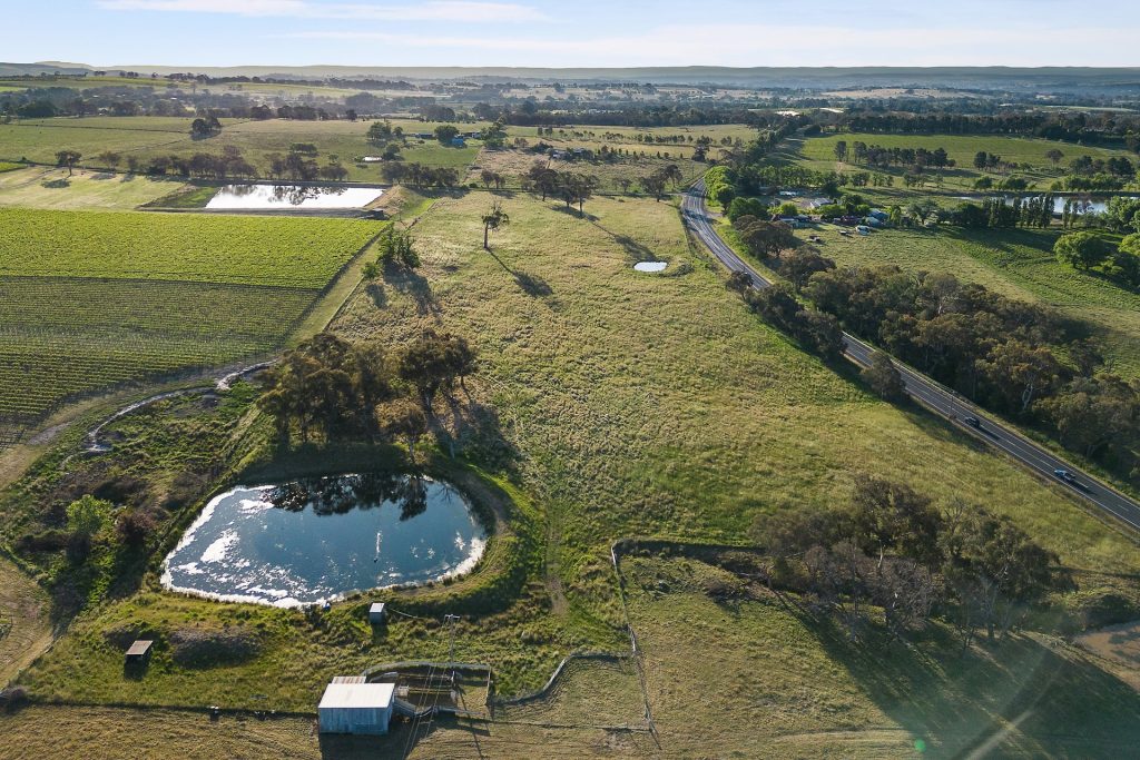 979 The Escort Way, Orange NSW 2800 - photo 32