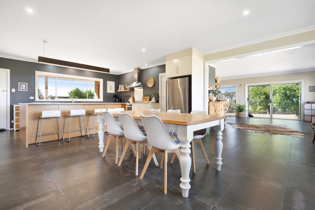 979 The Escort Way, Orange NSW 2800 - photo 5