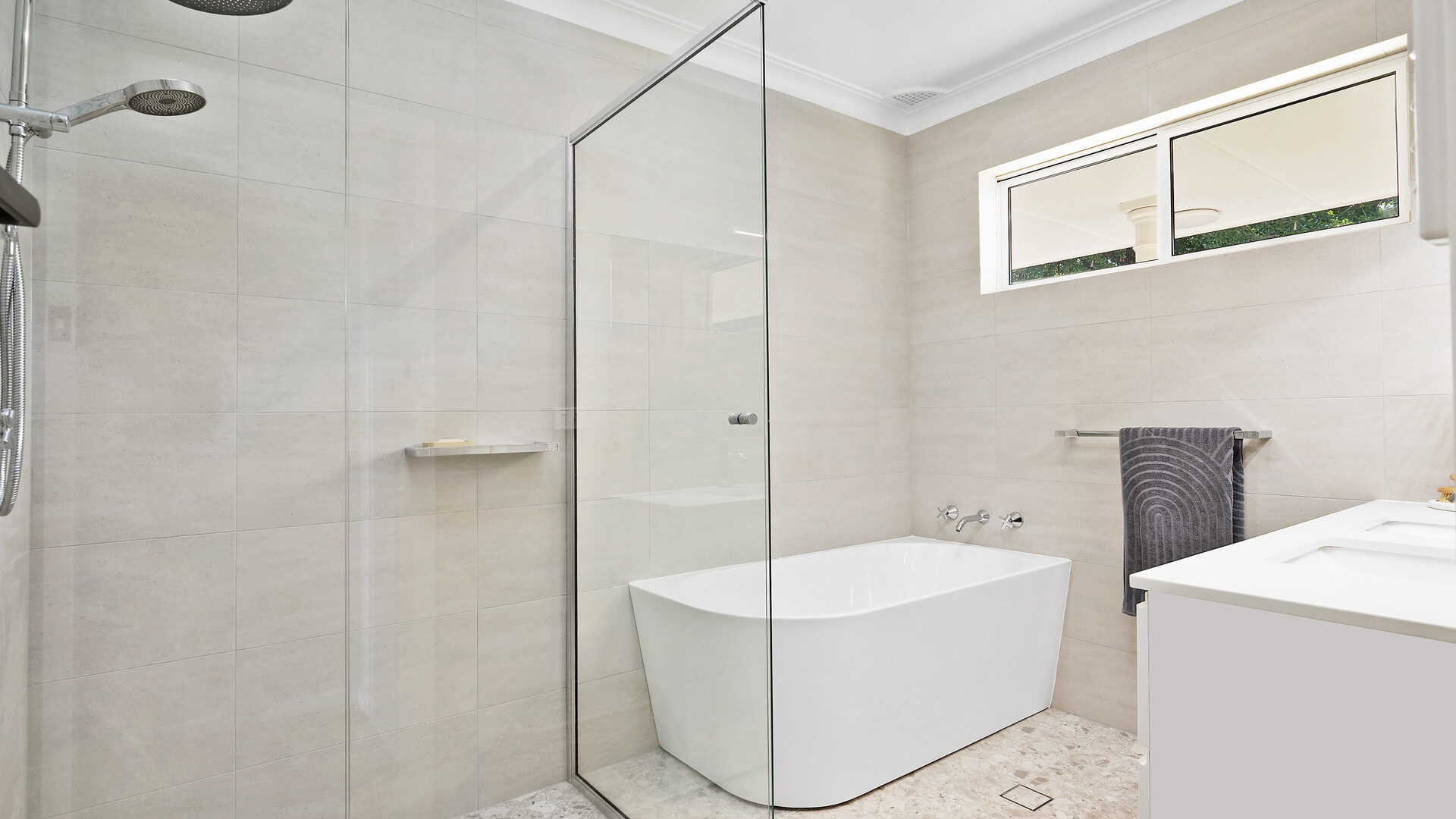 979 The Escort Way, Orange NSW 2800 - photo 9