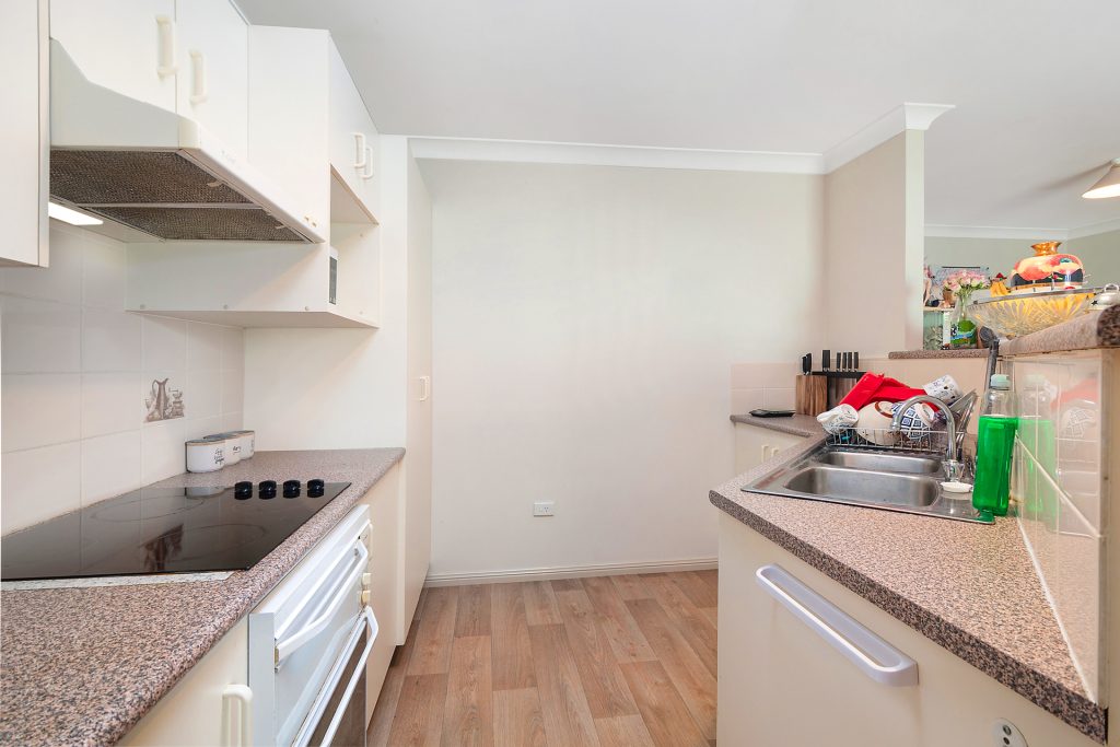2/93A Stewart Street, Bathurst NSW 2795 - photo 2