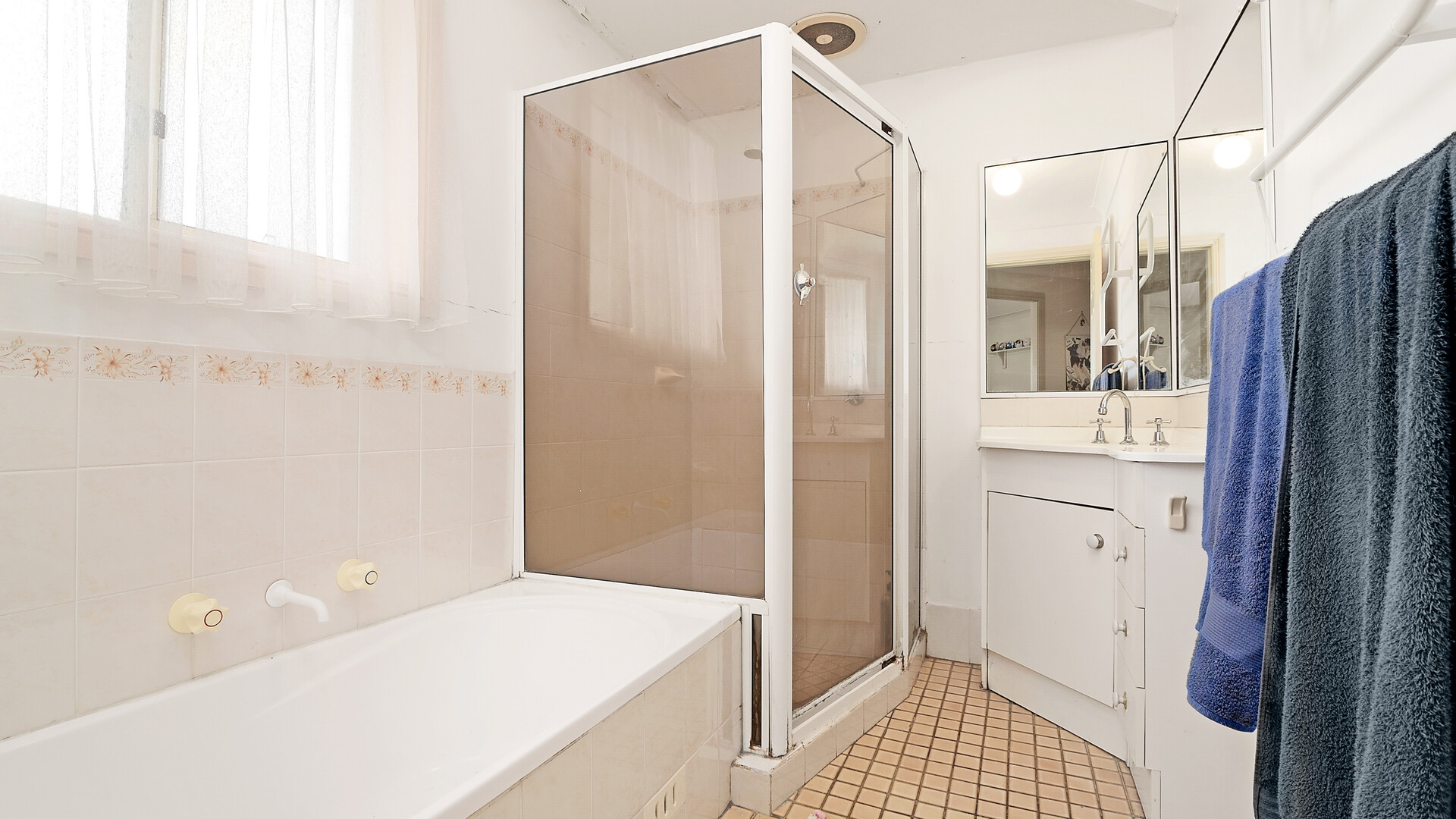 2/93A Stewart Street, Bathurst NSW 2795 - photo 8