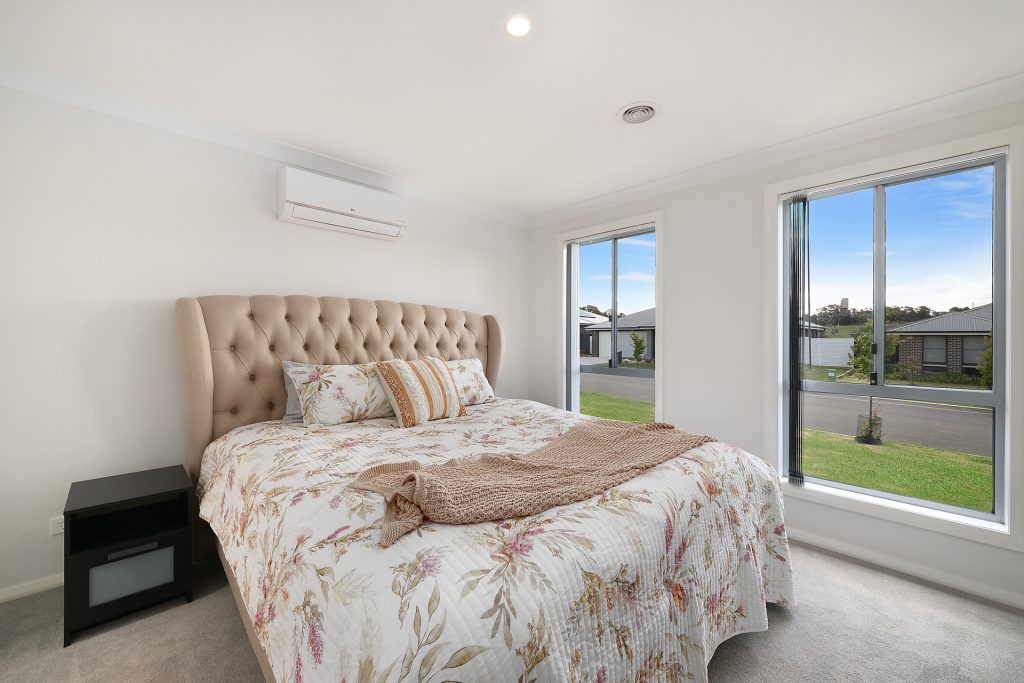 18 Scarborough Street, Orange NSW 2800 - photo 4