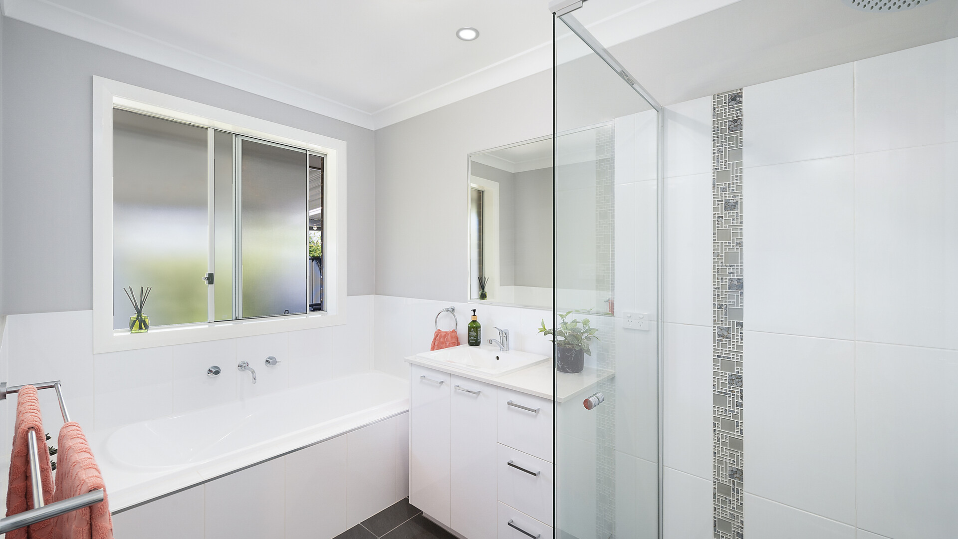 35 Lombardy Way, Orange NSW 2800 - photo 13