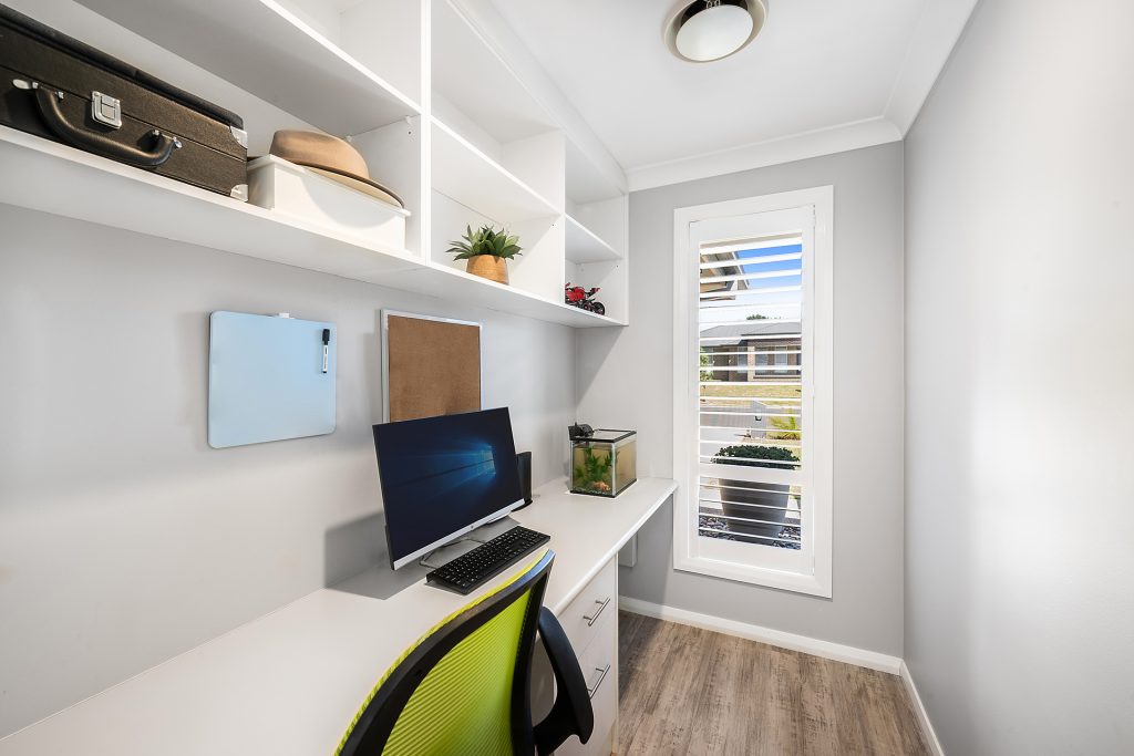 35 Lombardy Way, Orange NSW 2800 - photo 15