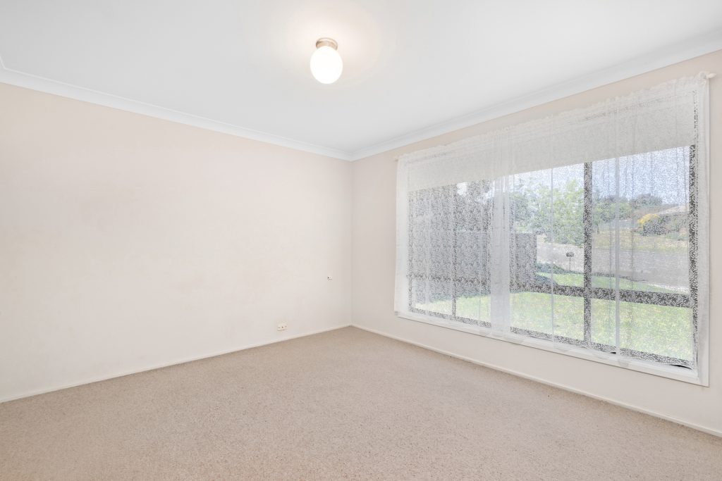 4 Landy Place, Orange NSW 2800 - photo 12