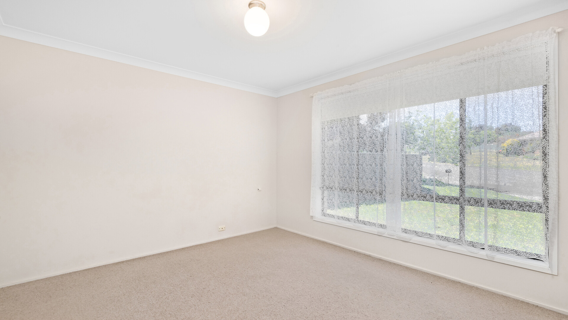 4 Landy Place, Orange NSW 2800 - photo 12