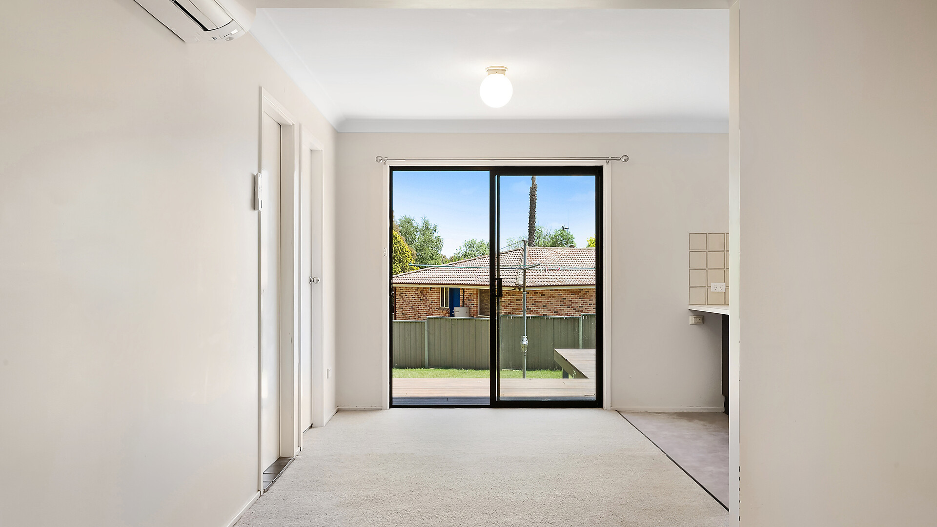 4 Landy Place, Orange NSW 2800 - photo 4