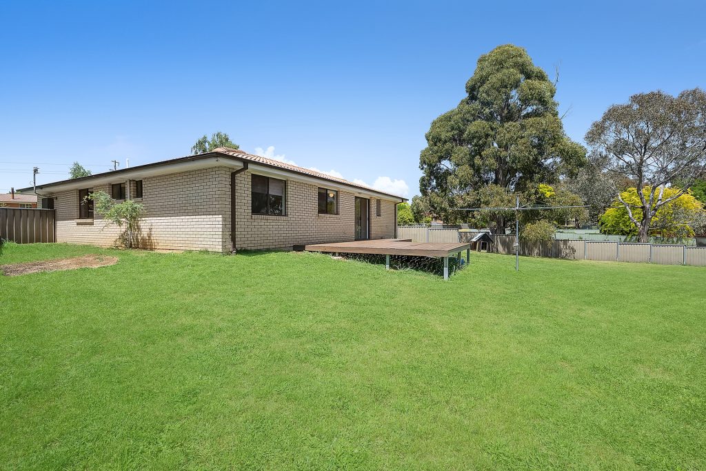 4 Landy Place, Orange NSW 2800 - photo 5