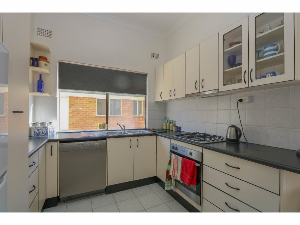 101 Morrisset Street, Bathurst NSW 2795 - photo 2