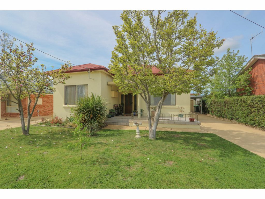101 Morrisset Street, Bathurst NSW 2795 - McGrath Central West