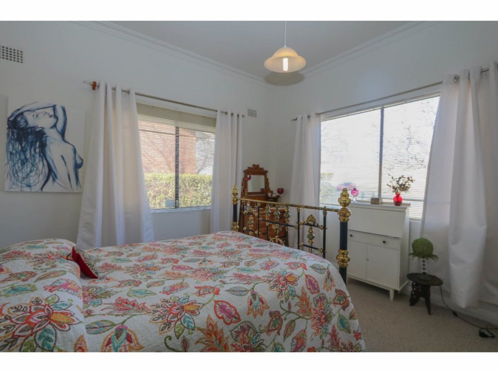 101 Morrisset Street, Bathurst NSW 2795 - photo 5