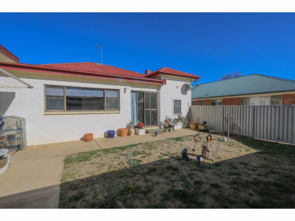 101 Morrisset Street, Bathurst NSW 2795 - photo 8