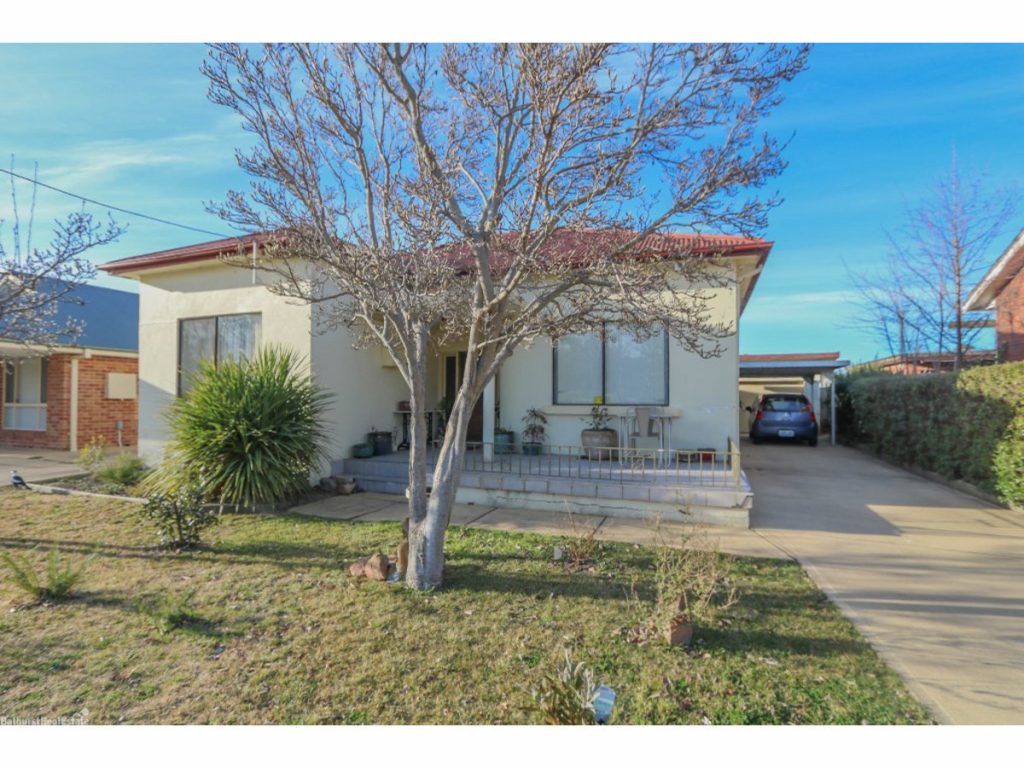101 Morrisset Street, Bathurst NSW 2795 - photo 9