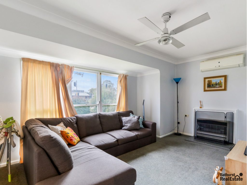 40 Suttor Street, West Bathurst NSW 2795 - photo 3