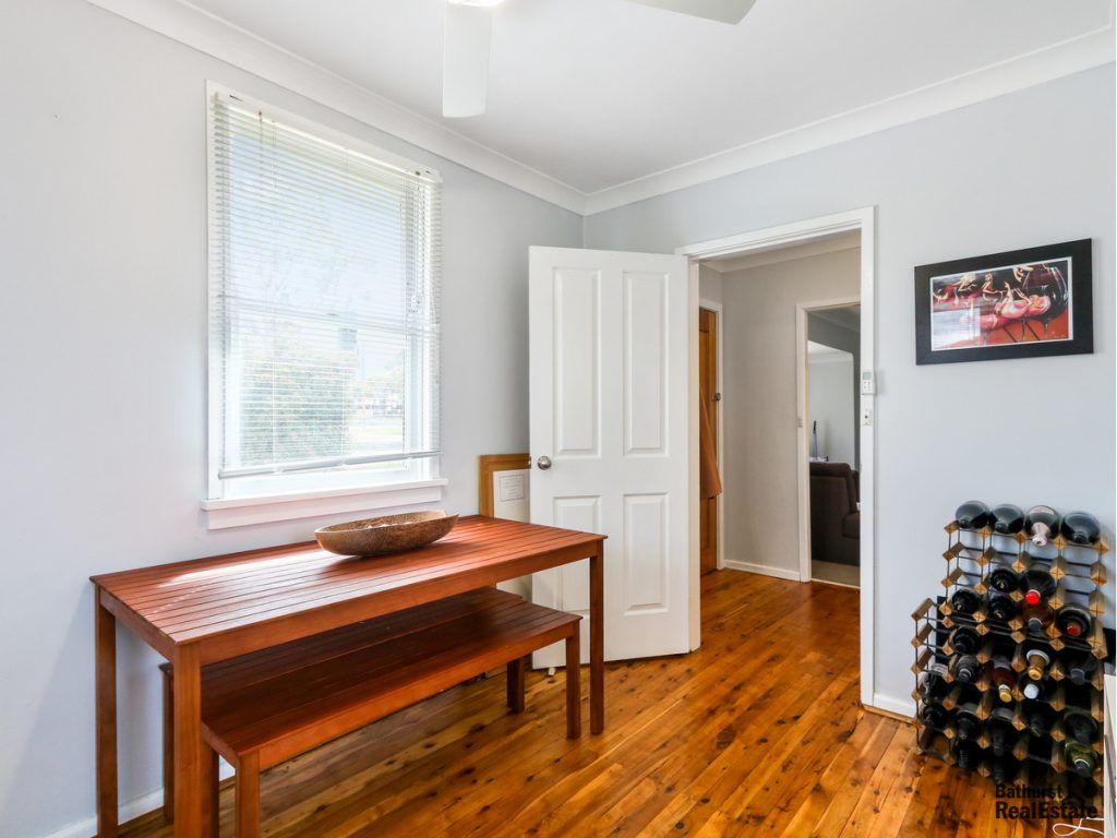 40 Suttor Street, West Bathurst NSW 2795 - photo 4