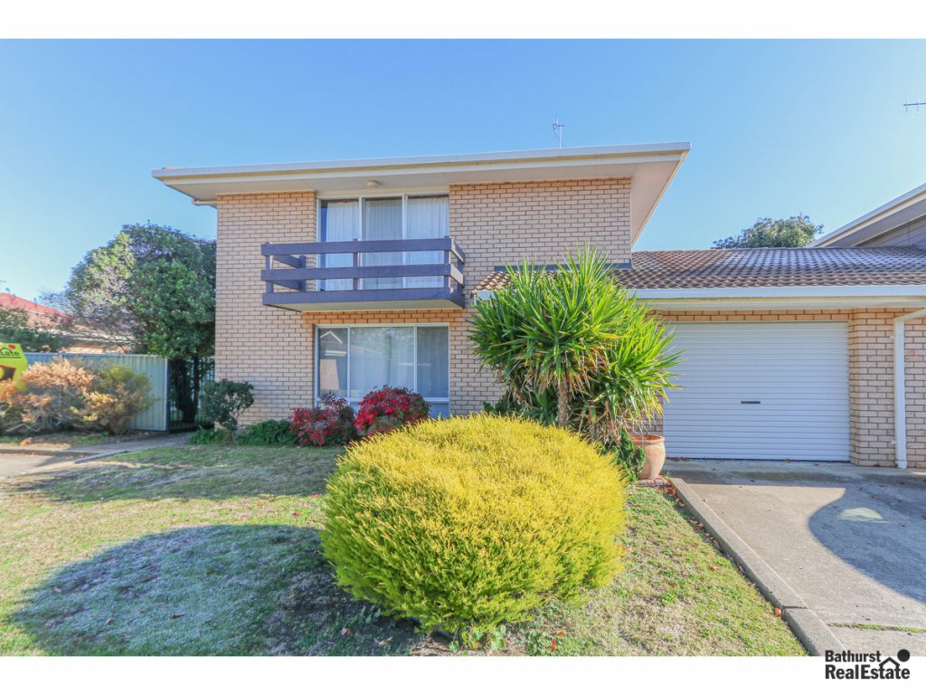 8/75 Lambert Street, Bathurst NSW 2795 - McGrath Central West