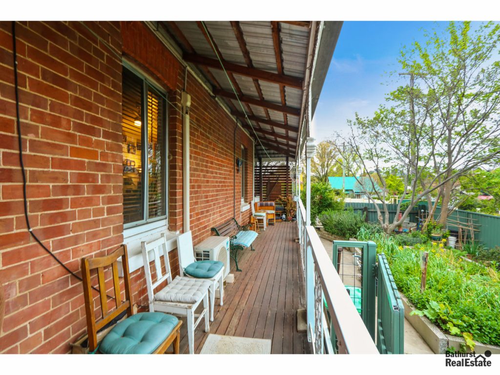 324 Stewart Street, Bathurst NSW 2795 - photo 9