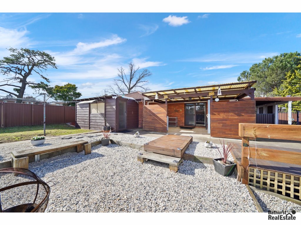 12 Elm Place, Kelso NSW 2795 - photo 11