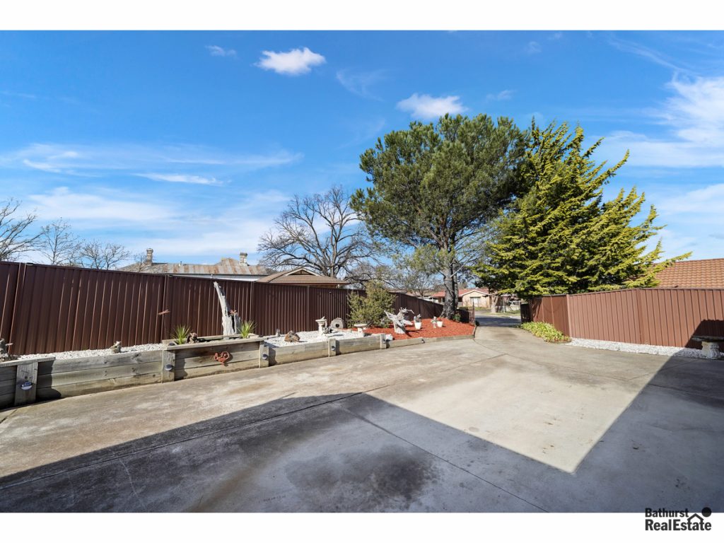 12 Elm Place, Kelso NSW 2795 - photo 12