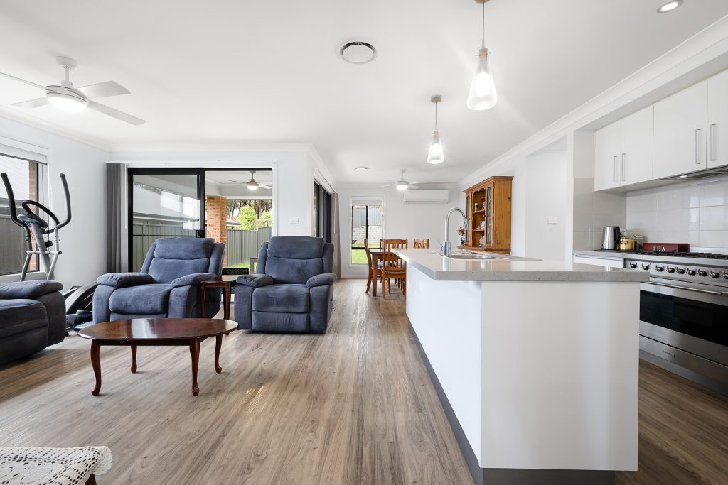 21 Young Street, Orange NSW 2800 - photo 6