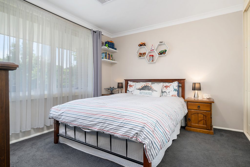 2 Lesbos Place, Orange NSW 2800 - photo 7