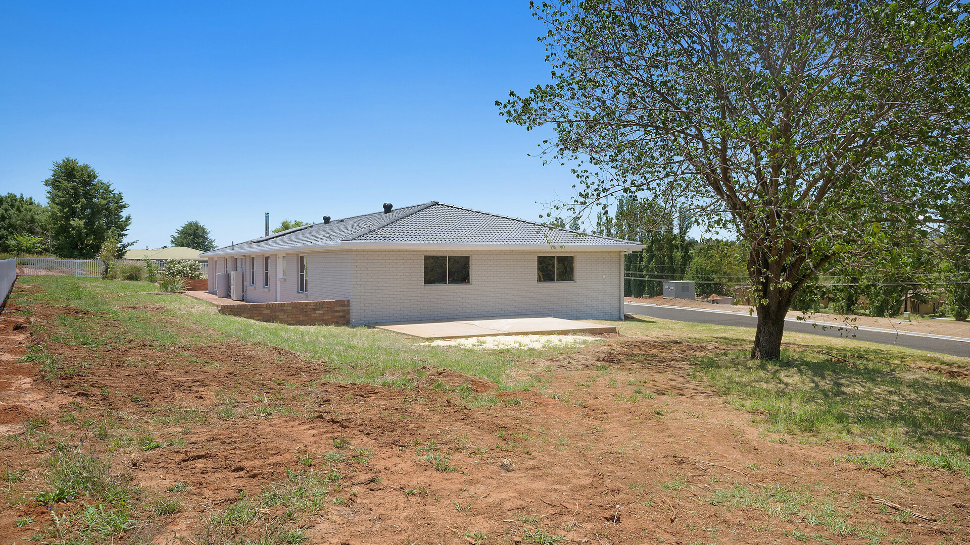 4 Clontarf Close, Orange NSW 2800 - photo 18