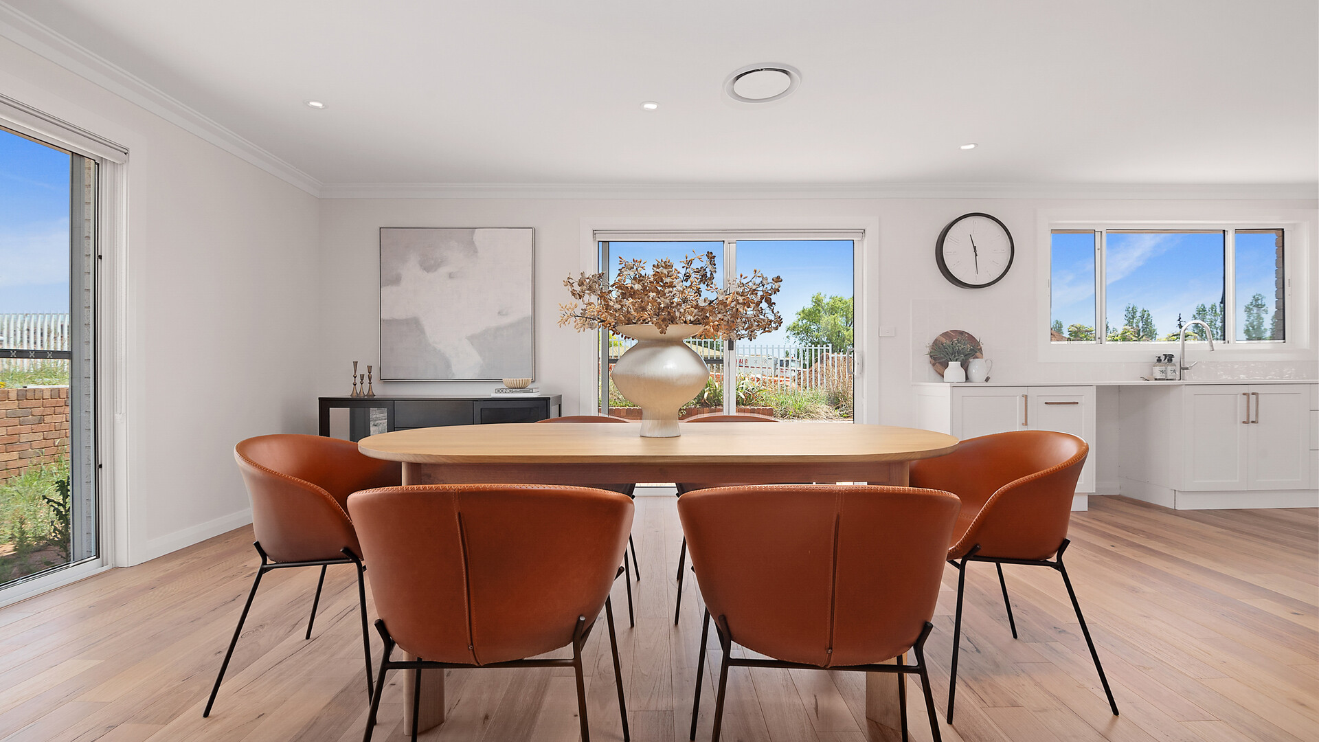 4 Clontarf Close, Orange NSW 2800 - photo 4