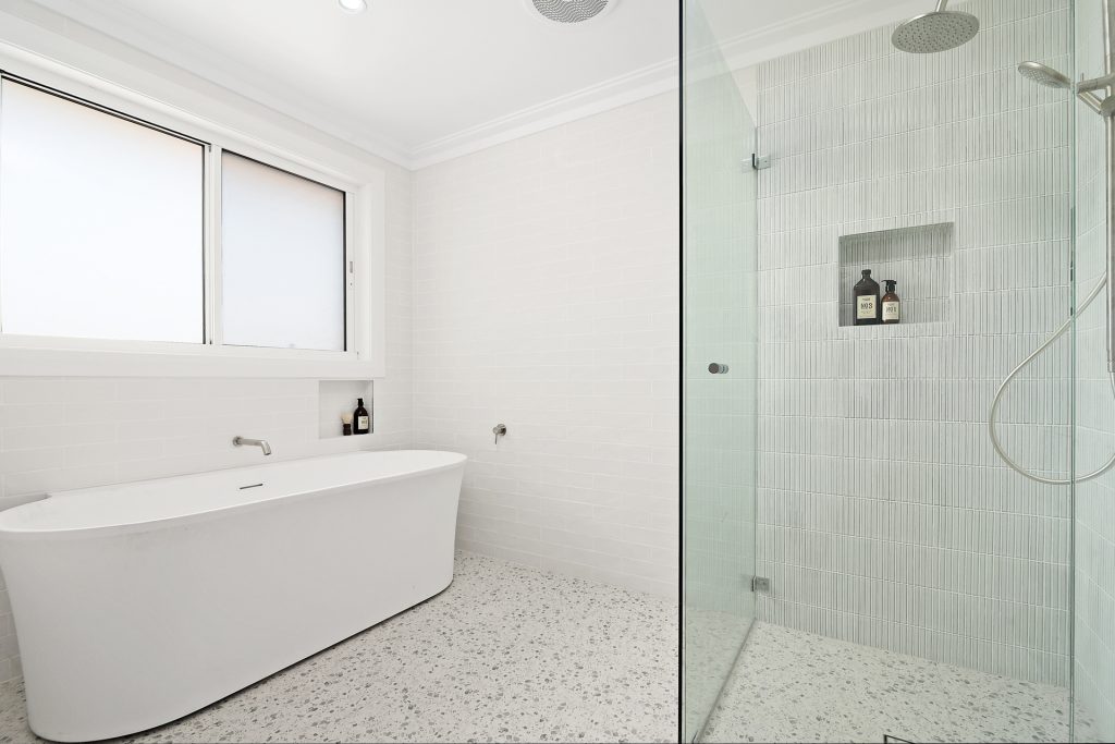 4 Clontarf Close, Orange NSW 2800 - photo 9