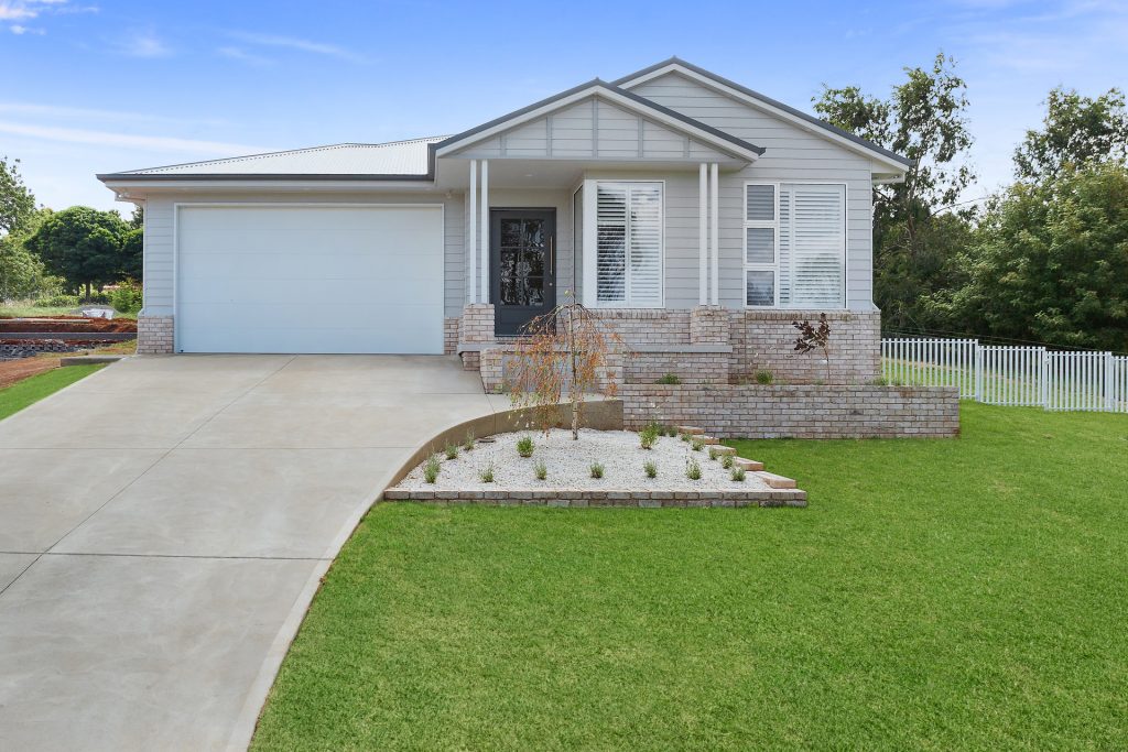 52 Centennial Crescent, Orange NSW 2800 - photo 13